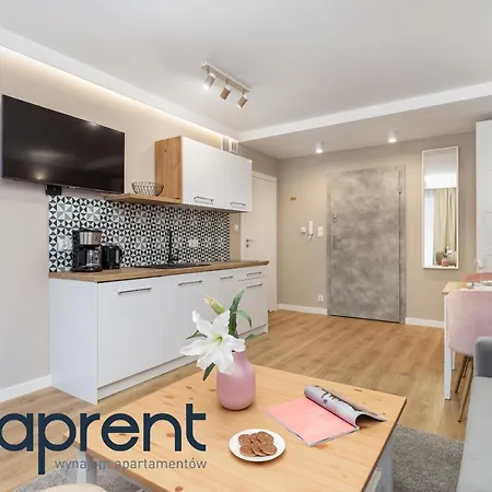 Jula Baltic - Aprent Apartamento